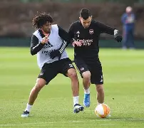 怪兽战队兽凯撒完整版